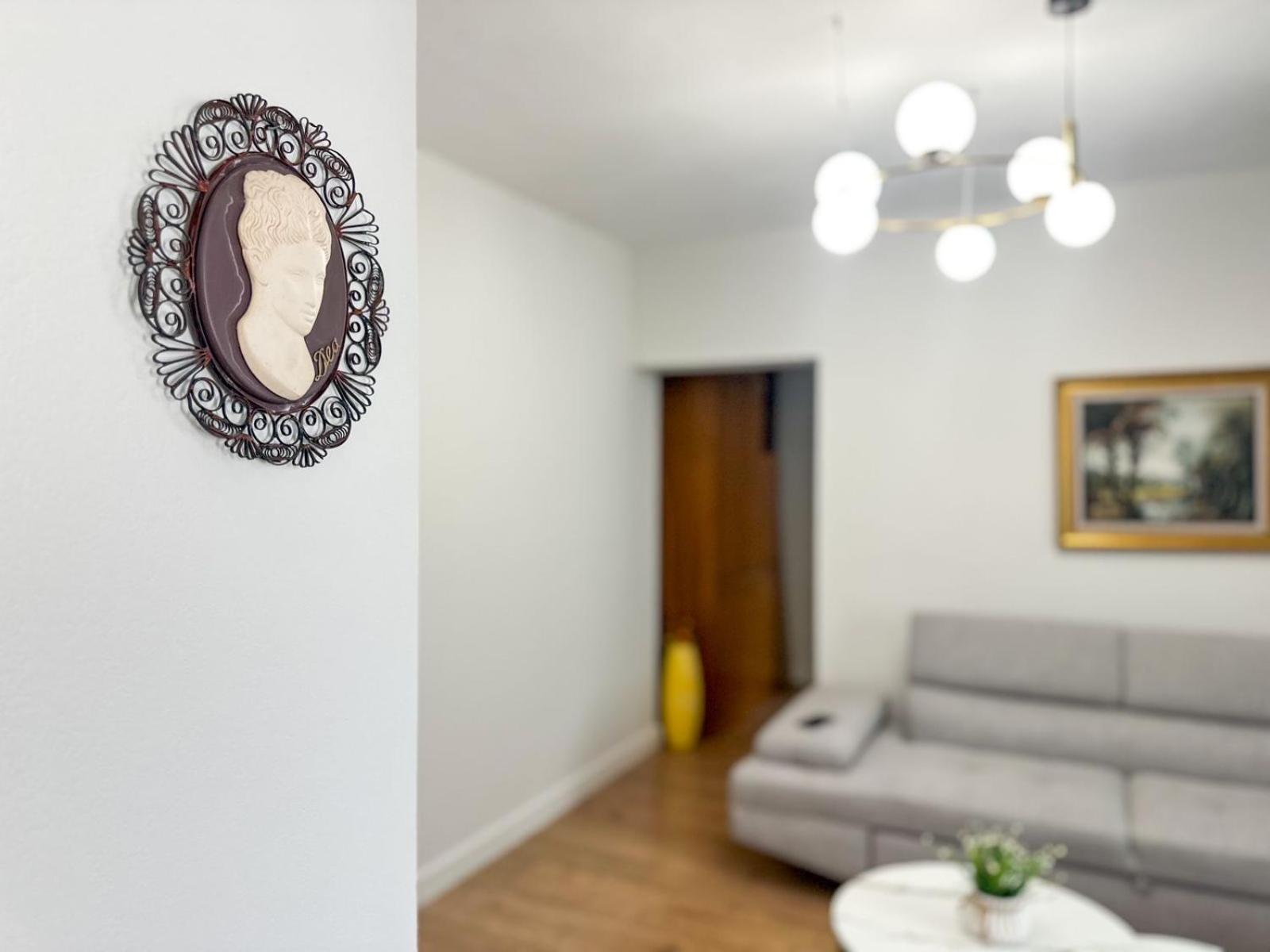 Block Inn Apartments Τίρανα Εξωτερικό φωτογραφία